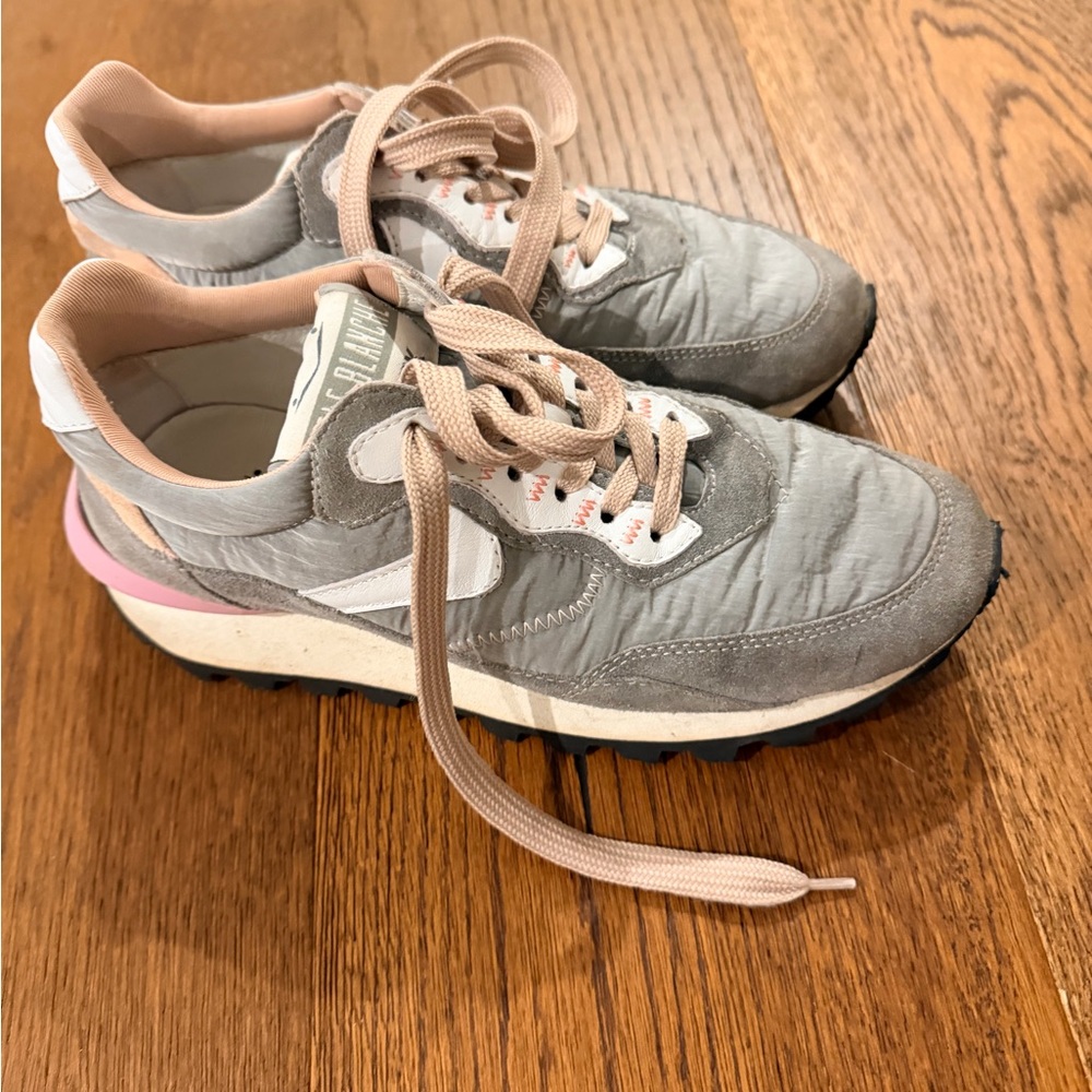 Voile Blanche Gray and Pink Women's Sneakers